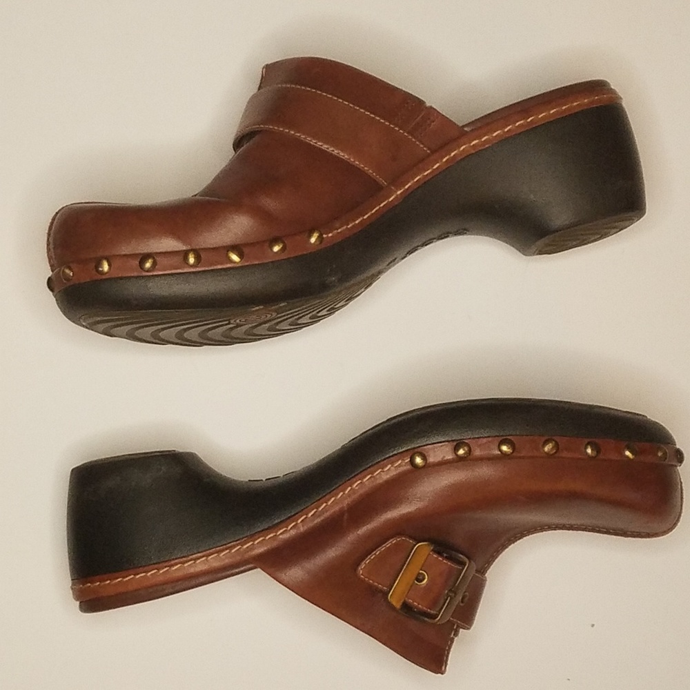 Ecco leather studded clogs work shoes